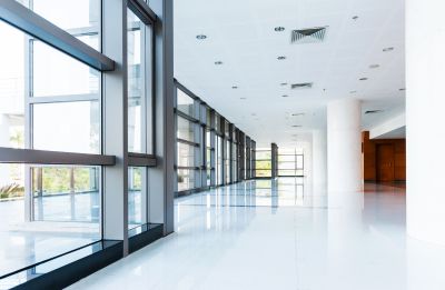 Commercial Glass Maintenance Companies